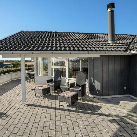 Pet Friendly In With Sauna Holiday home