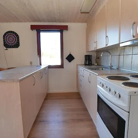 بيت للعطل Gorgeous Home In Nordborg With Sauna *